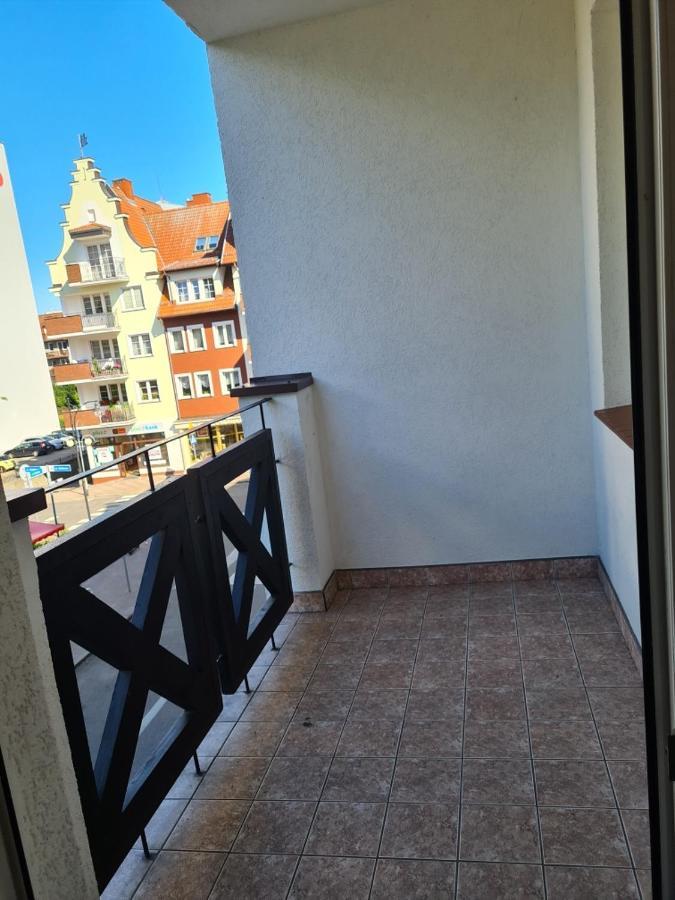 Apartament Koreczek 科沃布热格 外观 照片